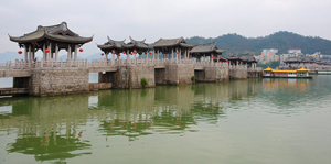 廣東省潮州市長跑協(xié)會：開展公益活動 助力城市發(fā)展